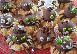 Arañitas,🕷️🕷️😍🌺😍Divertidas🤩🌺🤩🕷️🕷️🕷️en Halloween🕷️🌷