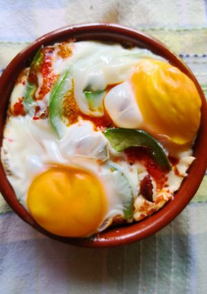 Una foto de Huevos al plato