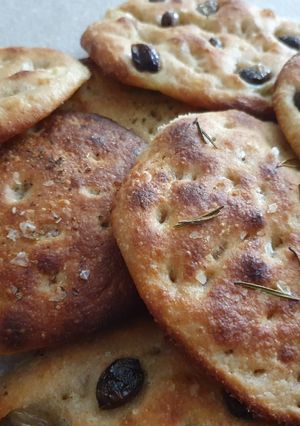 Foto di Focaccine alle patate con lievito madre