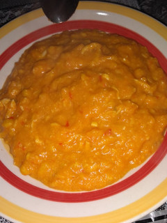 Una foto de Crema de verduras con pollo