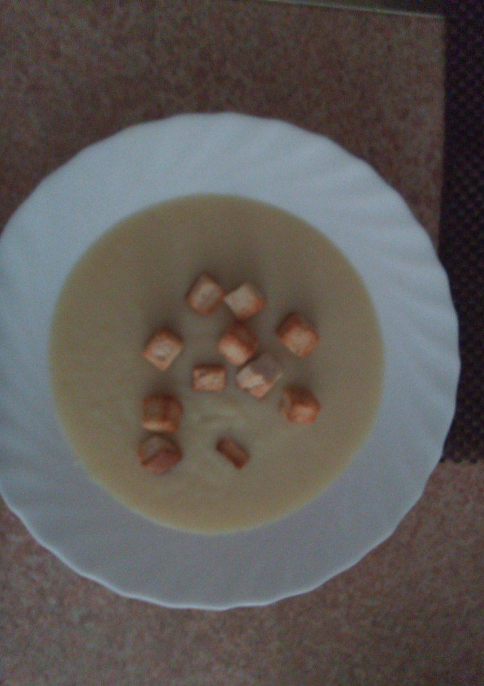 Una foto de Vichyssoise con manzana