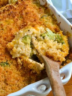 A picture of Broccoli Chicken Rice casserole.