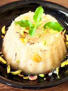 प्रसादाचा शिरा (prasadacha sheera recipe in marathi) रेसिपी चे मुख्य फोटो 