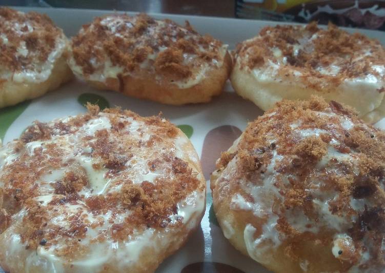 Donat abon sauce mayo