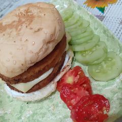 Double Petty Burger A picture of Double Petty Burger.
