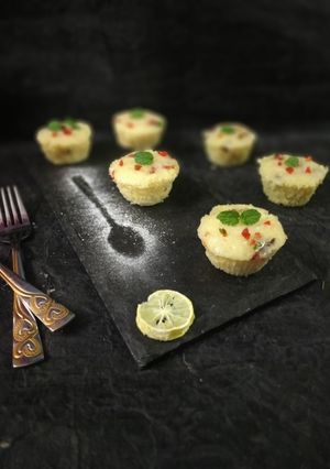 A picture of Lemon muffins.