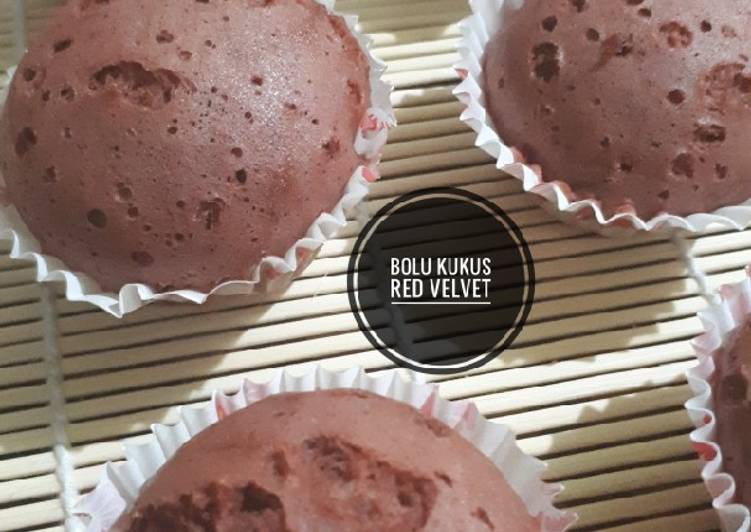 Bolu Kukus Red Velvet (no mixer)