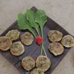 A picture of Potato vegetables bites.