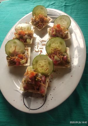 A picture of Healthy Avagado canapes chaat.