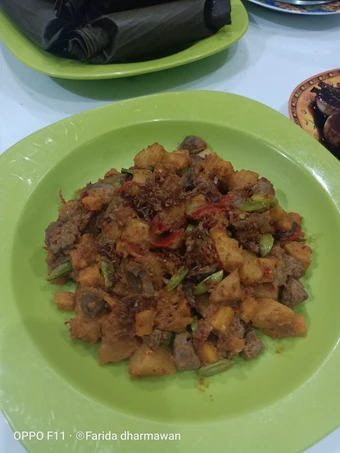 Cara Gampang Menyiapkan Resep Sambal goreng kentang ati yang  Bikin Ketagihan Anti Ribet, Uenak Banget