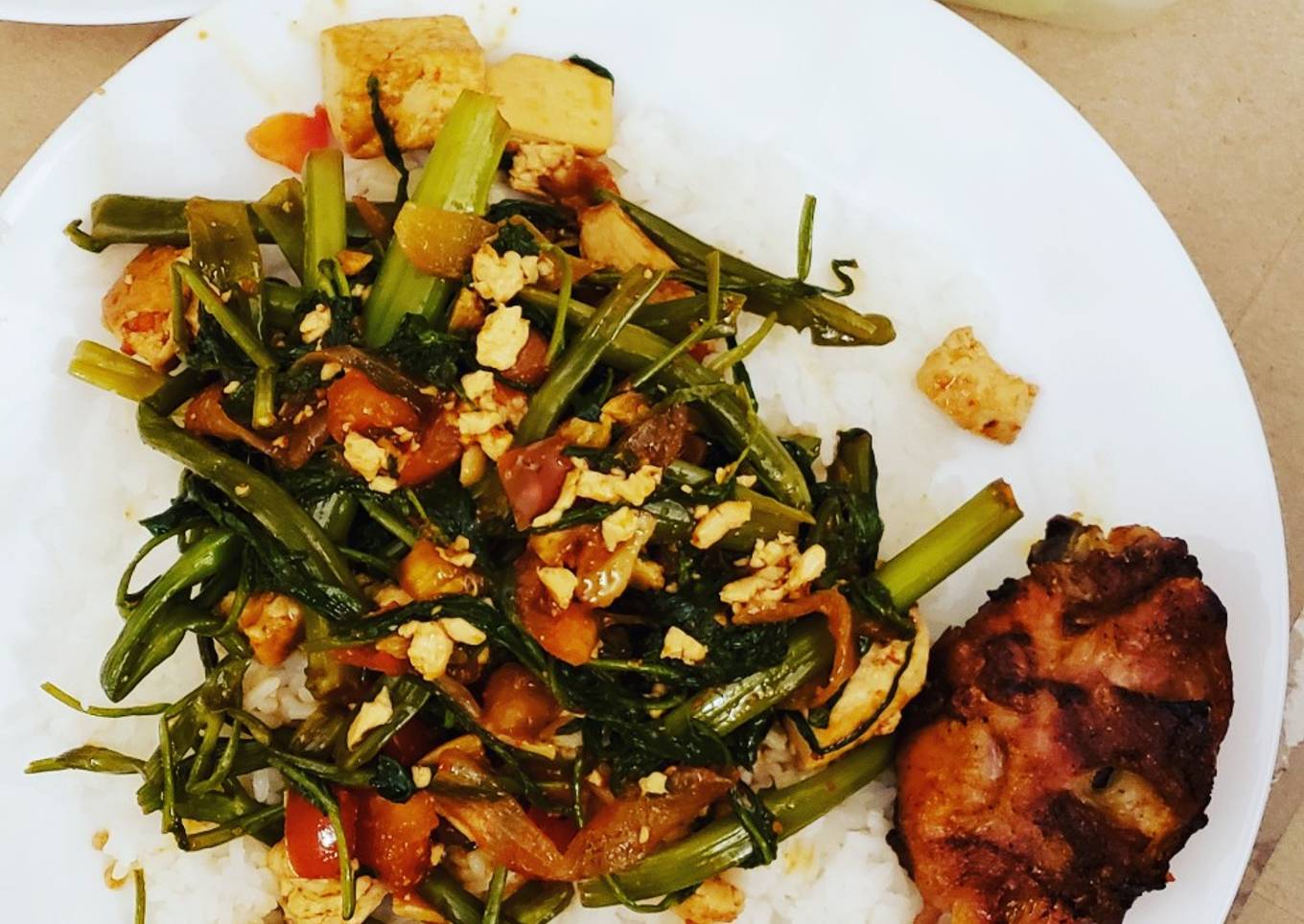 Tofu and Ong Choi (Kang Kung) stir fried dish