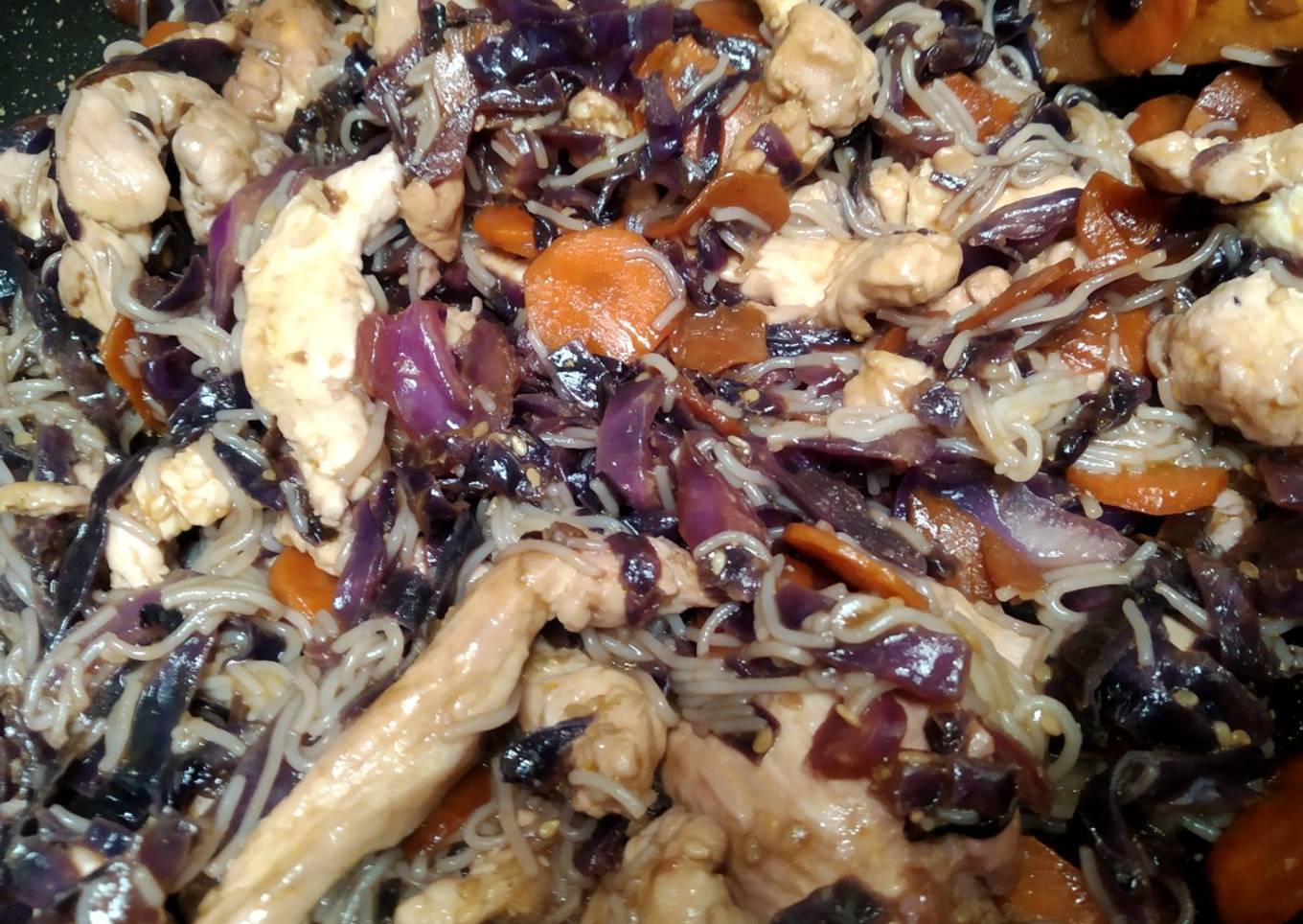 Pechugas de pollo y lombarda