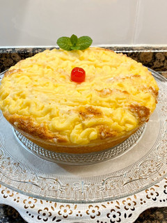 Una foto de Bizcocho con crema pastelera de limón