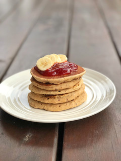 Una foto de Panqueques veganos de banana y avena