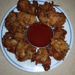 A picture of Onion bread bites.