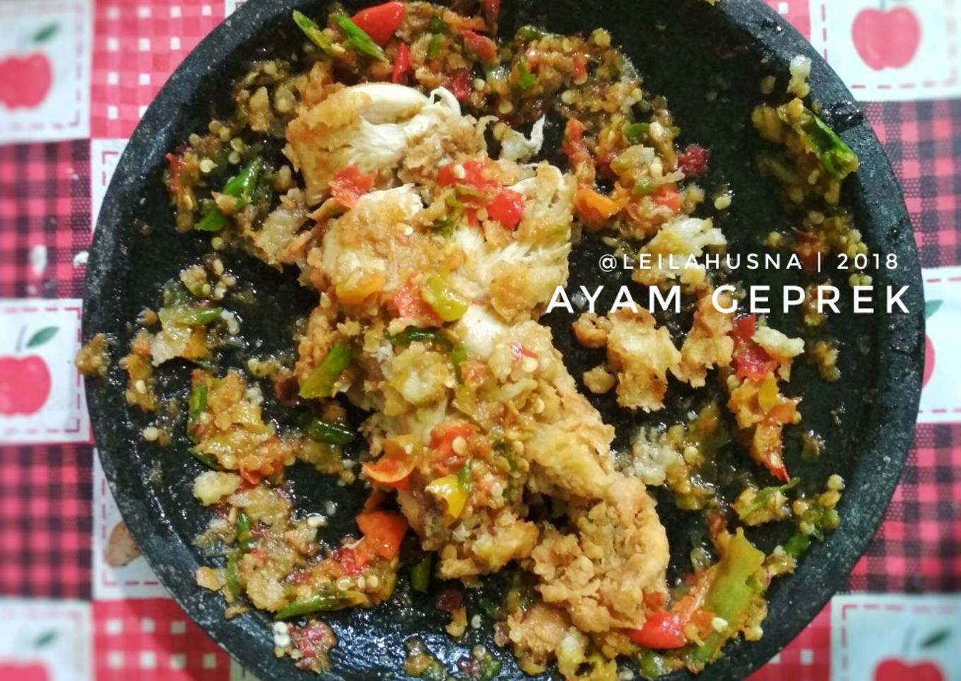 Bagaimana Membuat Ayam Geprek Anti Gagal