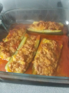 Una foto de Calabacines rellenos de carne