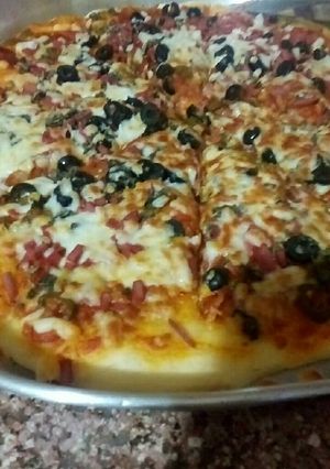 صورة لوصفة بيتزا بمكونات سهلة
