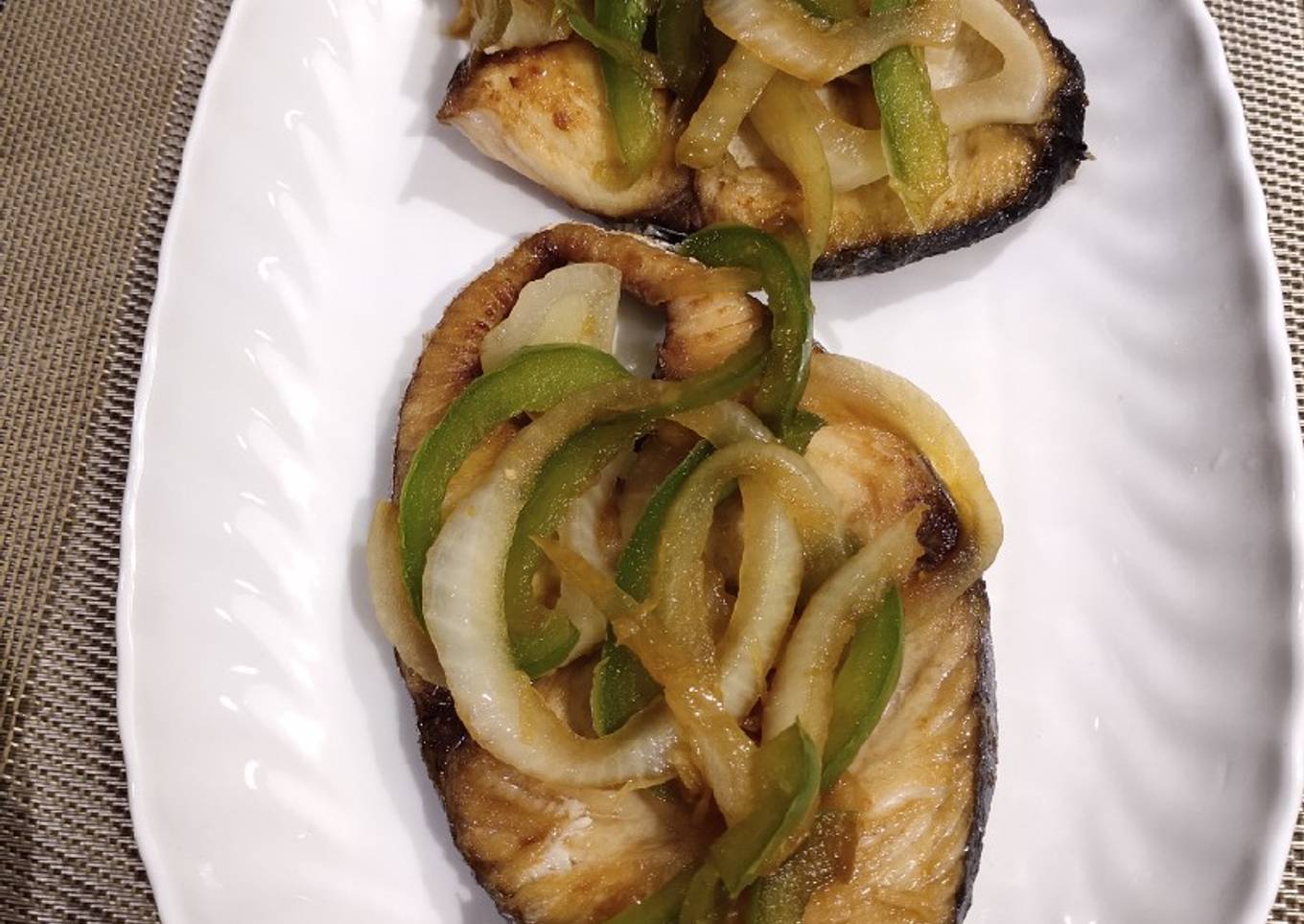 Fried Yellow Fin Tuna