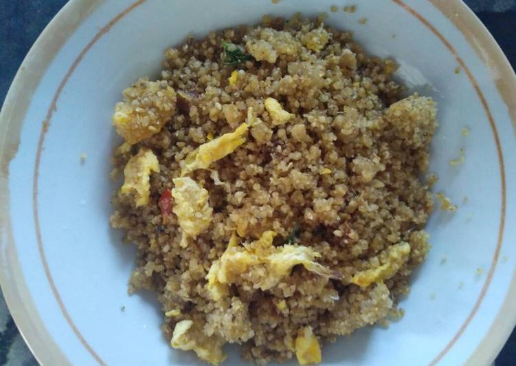 Cara Mudah Menyiapkan Nasi goreng tiwul kemangi Lezat Sekali
