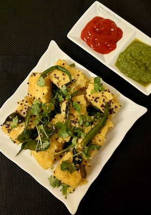 A picture of Dhokla.