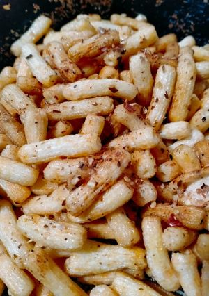 Hình của món Snack nui bơ tỏi.