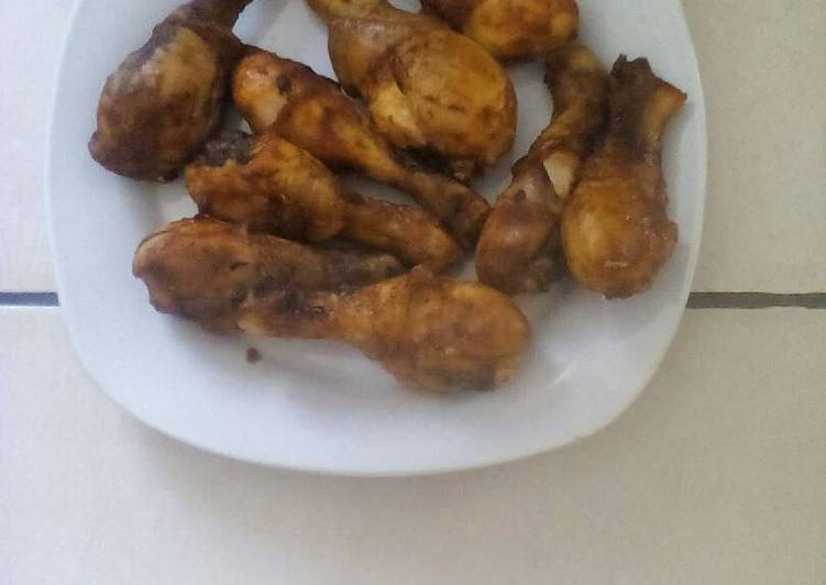 Spicy grilled drumsticks