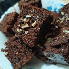 A picture of Chocolate cake (eggless).