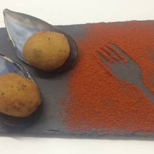 Mejillones Tigre o croquetas de mejillones
