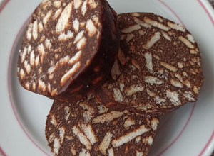 Una foto de Salchichón de chocolate