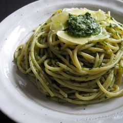 A picture of Edible Chrysanthemum Pesto.