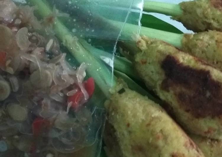 Sate lilit ayam kampung khas bali