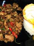 ผัดกะเพราเนื้อ สูตรผัดกะเพราเนื้อเด็ดๆ