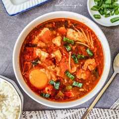 รูปของ Sundubu Jjigae (Korean Spicy Soft Stew)