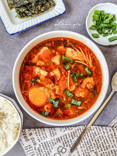 Foto resep Sundubu Jjigae (Korean Spicy Soft Stew)