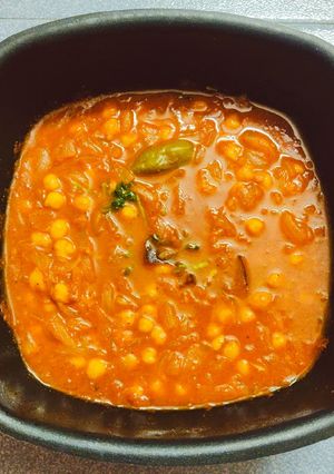 A picture of Chole Masala.