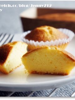 簡單蜂蜜小蛋糕 的食譜成品照片