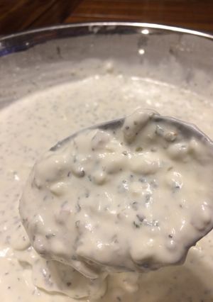 A picture of Creamy Feta Greek Salad Dressing.