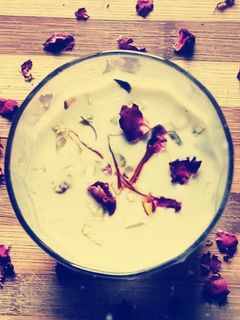 मैंगो फिरनी (Mango phirni recipe in Hindi) रेसिपी मुख्य फोटो