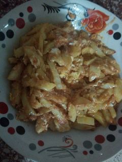 صورة لوصفة بطاطا مقلية بالطماطم والبيض 😋😋😋😋😋😋😋😋