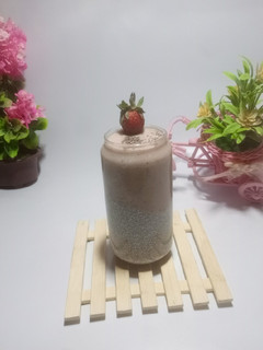 A picture of Strawberry, Banana chia pudding.