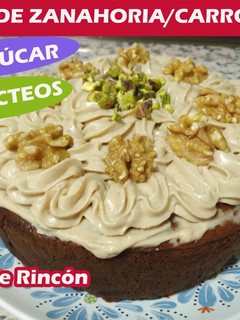 Una foto de Tarta de zanahoria / carrot cake / sin azúcar ni lácteos / increíblemente rica 👌