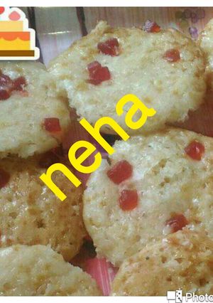 A picture of Tutti fruti muffins in idli stand.
