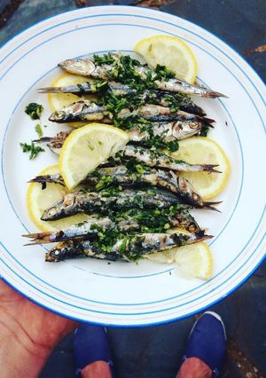 Une photo de ♧Anchois en persillade à la plancha♧