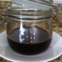 A picture of Pomegranate Syrup, or Molasses.