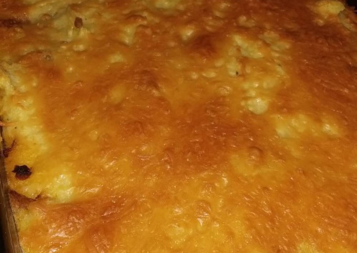 Pastel de carne (shepherd's pie)