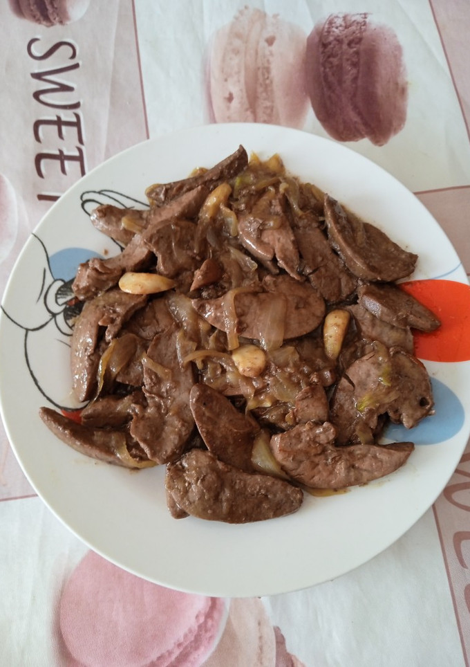 Una foto de Hígado encebollado