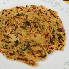 A picture of Pudina lachha paratha.