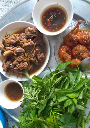 Hình của món Vịt xào rừng.