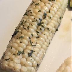 A picture of Tarragon Corn on the Cob.